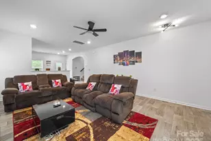 1004 Davis Hls Dr, Dallas, NC 28034 - Photo 6