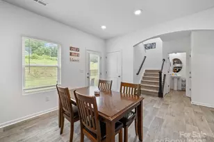 1004 Davis Hls Dr, Dallas, NC 28034 - Photo 4