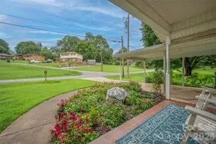 170 Hodge St, Rutherfordton, NC 28139 - Photo 10