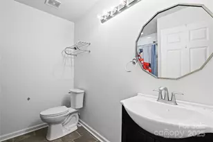 6213 Springbeauty Dr, Charlotte, NC 28227 - Photo 24