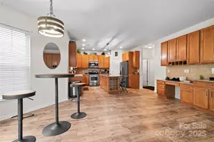 6213 Springbeauty Dr, Charlotte, NC 28227 - Photo 12