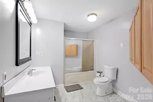 1095 Elm Cir, Granite Falls, NC 28630 - Photo 16