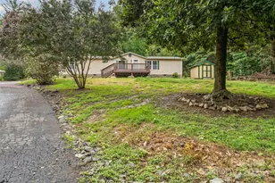 2236 Sisue St, Morganton, NC 28655 - Photo 30