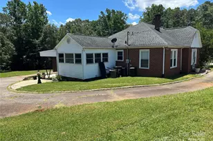 1349 US 221 Hwy S, Rutherfordton, NC 28139 - Photo 2