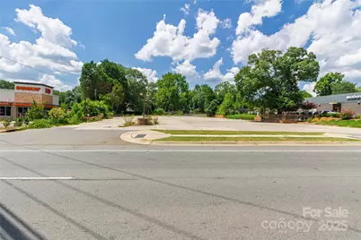 706 S Main Street, Mount Holly, NC 28120 - Photo 10