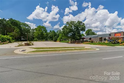 706 S Main Street, Mount Holly, NC 28120 - Photo 8