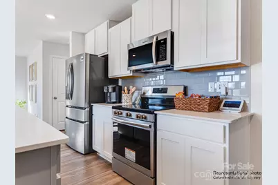 1724 Little York Circle, Edgemoor, SC 29712 - Photo 10