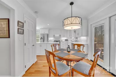 1330 Burtonwood Circle, Charlotte, NC 28212 - Photo 10