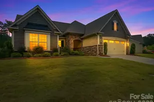 360 Picasso Trl, Mount Holly, NC 28120 - Photo 6