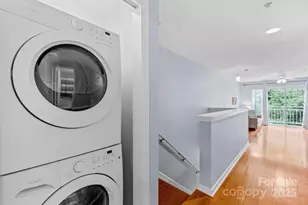 529 Donatello Avenue, Charlotte, NC 28205 - Photo 10