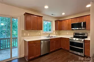 31 English Ivy Rd, Asheville, NC 28806 - Photo 10