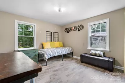 3843 22nd Street NE, Hickory, NC 28601 - Photo 16