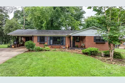 3843 22nd Street NE, Hickory, NC 28601 - Photo 1
