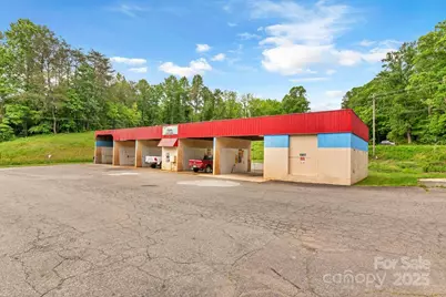 2730 226 Highway S, Marion, NC 28752 - Photo 2