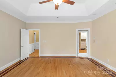 15618 Eagleview Drive, Charlotte, NC 28278 - Photo 16