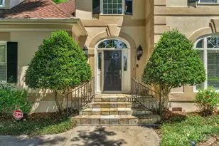 15618 Eagleview Dr, Charlotte, NC 28278 - Photo 2