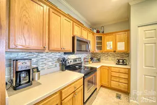 180 Windy Knoll, Banner Elk, NC 28604 - Photo 8