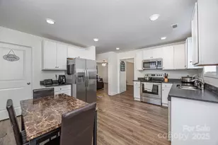 415 Pinecroft Ln, Spencer, NC 28159 - Photo 6