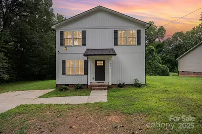 415 Pinecroft Lane, Spencer, NC 28159 - Photo 2