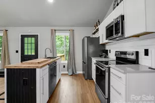 257 Roadrunner Cir, Lake Lure, NC 28746 - Photo 10