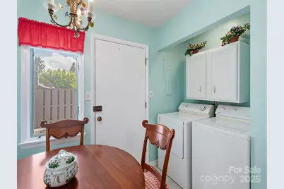 514 Crowfields Lane, Asheville, NC 28803 - Photo 14