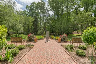 514 Crowfields Ln, Asheville, NC 28803 - Photo 20