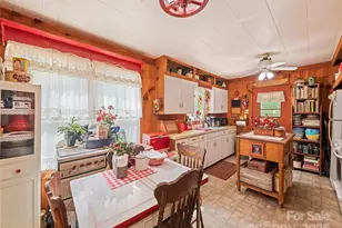 4828 Max Patch Rd, Clyde, NC 28721 - Photo 32