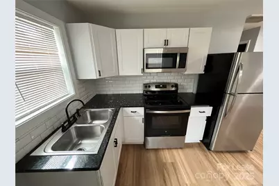 2617 Dundeen Street, Charlotte, NC 28216 - Photo 2