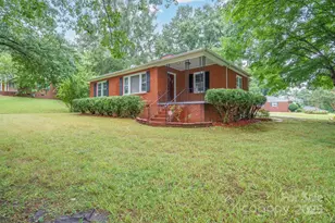 128 Wilson St NE, Concord, NC 28025 - Photo 2