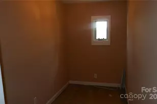 1514 W Walnut Ave, Gastonia, NC 28052 - Photo 4