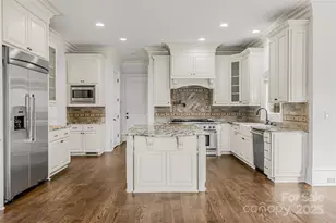 612 Beauhaven Ln, Waxhaw, NC 28173 - Photo 8