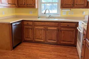 135 Devon Dr, Salisbury, NC 28147 - Photo 8