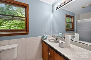 1044 Bumgarner Cemetery Rd, Whittier, NC 28789 - Photo 20