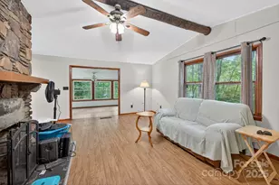 1044 Bumgarner Cemetery Rd, Whittier, NC 28789 - Photo 8