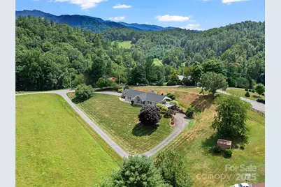 124 W Dogwood Circle, Burnsville, NC 28714 - Photo 32