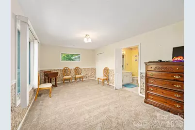 124 W Dogwood Circle, Burnsville, NC 28714 - Photo 20