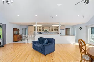 124 W Dogwood Cir, Burnsville, NC 28714 - Photo 10