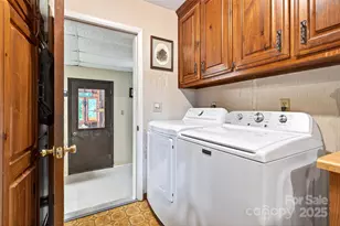 415 Reel Hollow Rd, Marion, NC 28752 - Photo 18