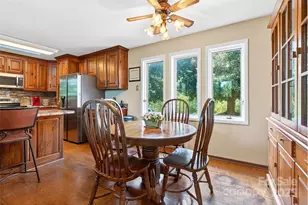 415 Reel Hollow Rd, Marion, NC 28752 - Photo 10