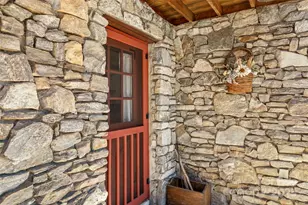 201 Liberty Rd, Waynesville, NC 28785 - Photo 18