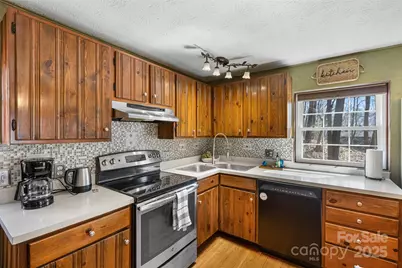 201 Liberty Road, Waynesville, NC 28785 - Photo 8