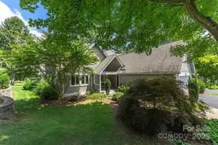 144 Overlook Dr, Flat Rock, NC 28731 - Photo 6