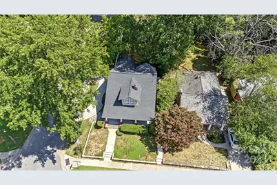 2201 Commonwealth Avenue, Charlotte, NC 28205 - Photo 6
