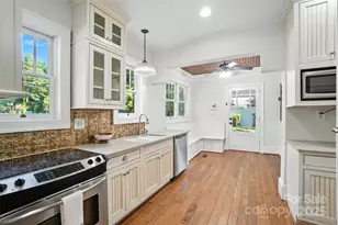 2201 Commonwealth Ave, Charlotte, NC 28205 - Photo 16