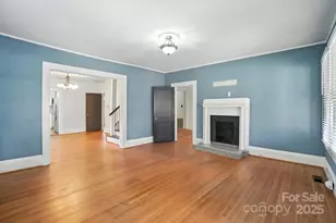 2201 Commonwealth Ave, Charlotte, NC 28205 - Photo 10