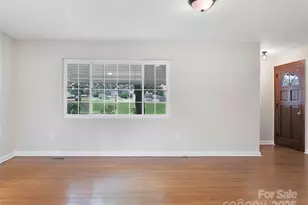 255 N Country Club Rd, Brevard, NC 28712 - Photo 18