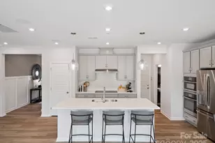 605 Webster Ln, Cramerton, NC 28032 - Photo 4