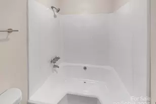 4609 Cottonwood Ln, Gastonia, NC 28052 - Photo 18