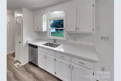 4609 Cottonwood Lane, Gastonia, NC 28052 - Photo 6