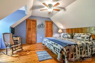 48 Buck Ridge Rd, Fairview, NC 28730 - Photo 16